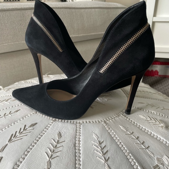 Nine West Shoes - Black suede Nine West pump heels